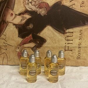 L'OCCITANE Almond Shower Oil Collection